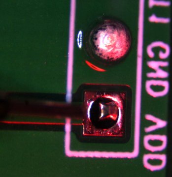 FPC焊接PCB：锡丝激光焊和锡膏激光焊接哪个更合适呢？